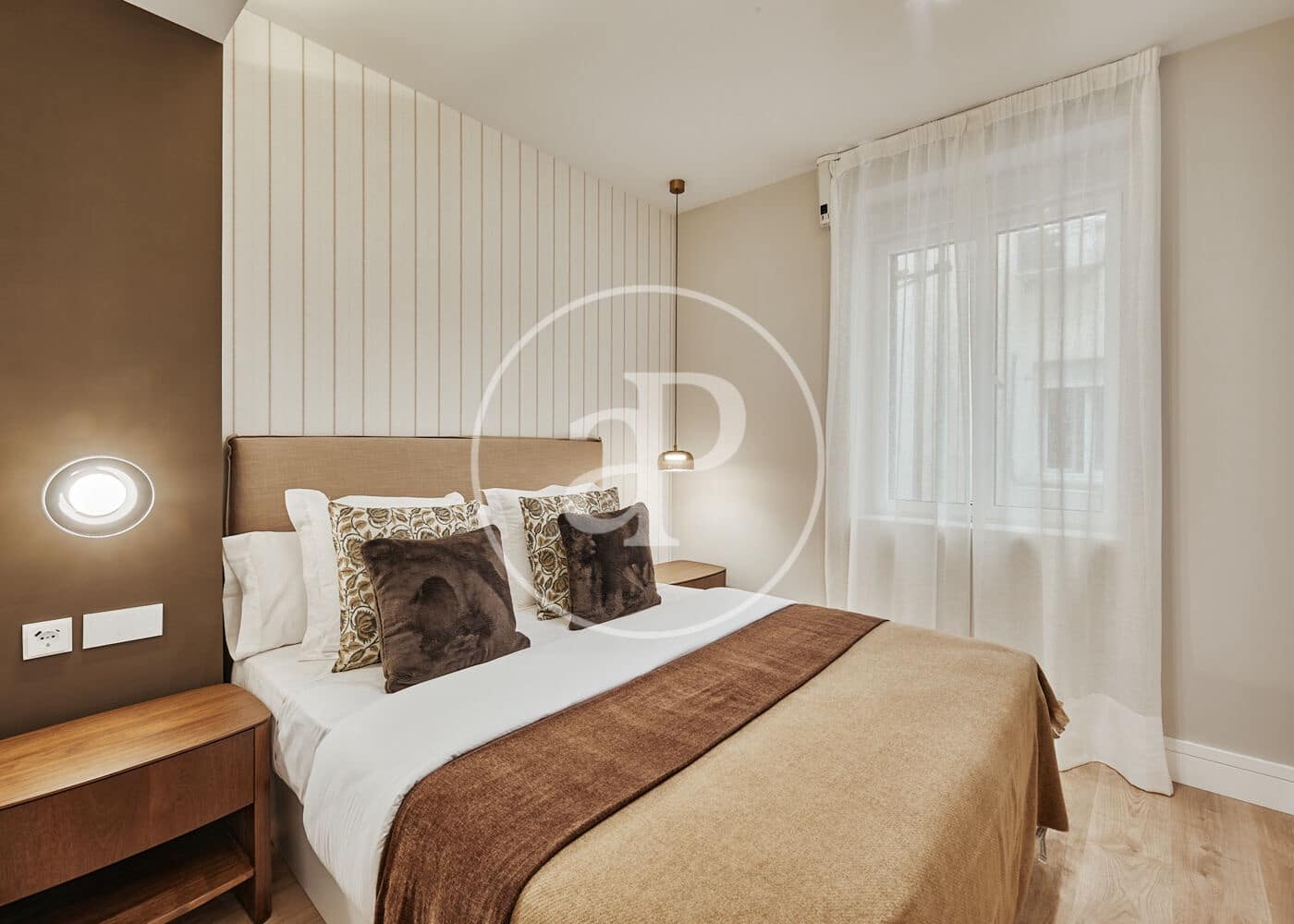 4 soveværelse Lejlighed til salg i Madrid by - € 2.399.000 (Ref: 9811594)