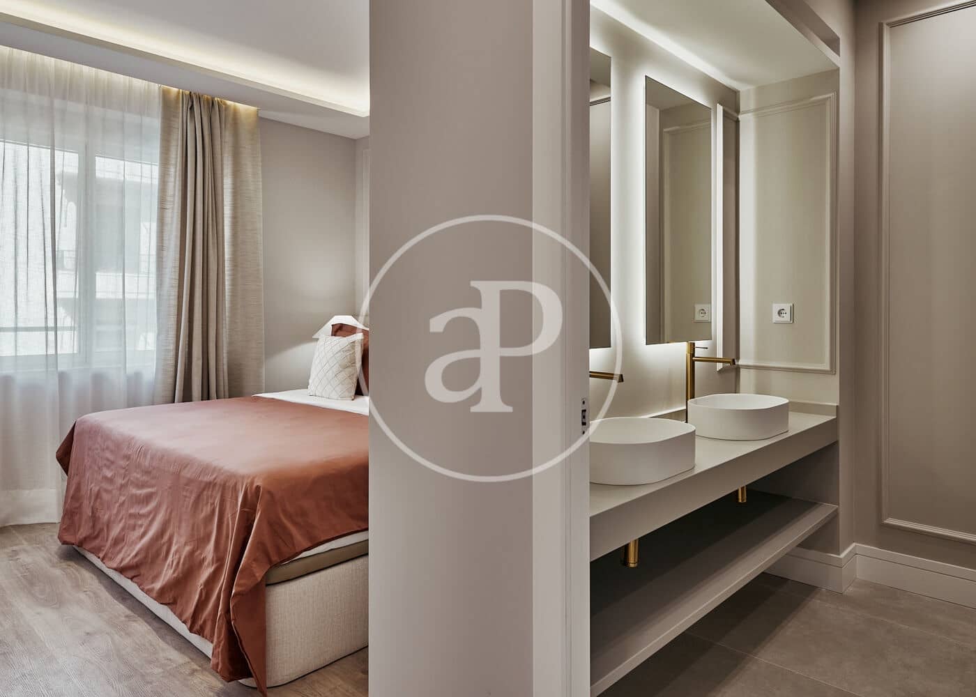 4 soveværelse Lejlighed til salg i Madrid by - € 2.399.000 (Ref: 9811594)