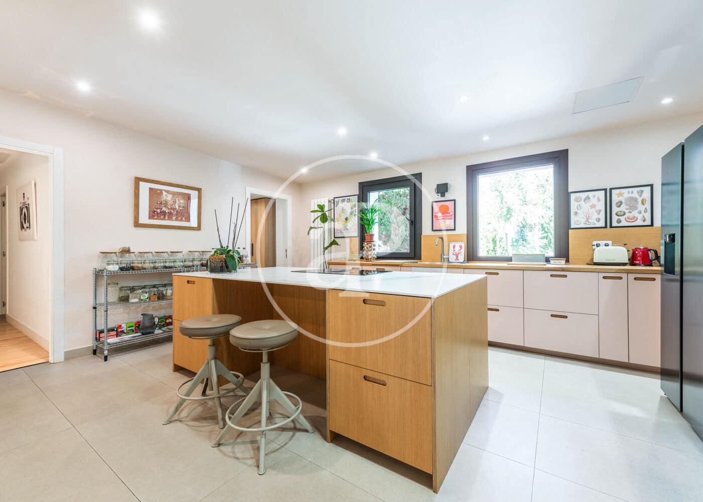 7 Zimmer Villa zu verkaufen in Pozuelo de Alarcon mit Pool - 4.975.000 € (Ref: 9815857)