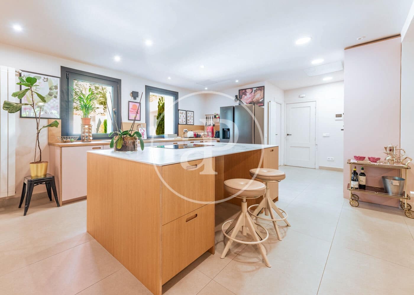 7 Zimmer Villa zu verkaufen in Pozuelo de Alarcon mit Pool - 4.975.000 € (Ref: 9815857)