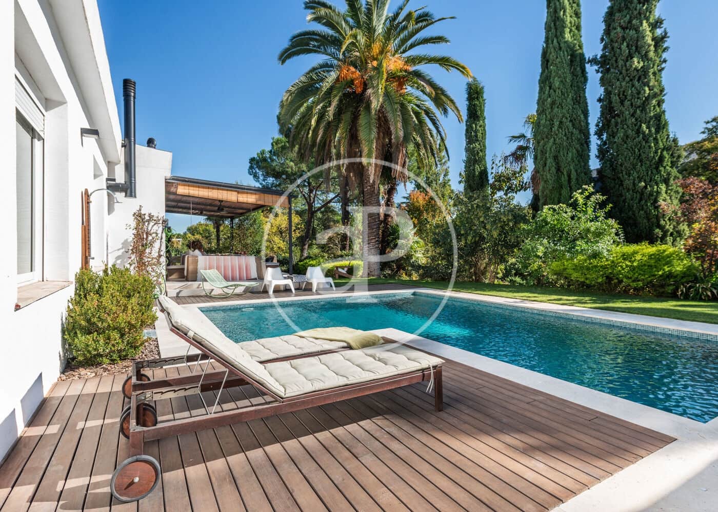 7 Zimmer Villa zu verkaufen in Pozuelo de Alarcon mit Pool - 4.975.000 € (Ref: 9815857)