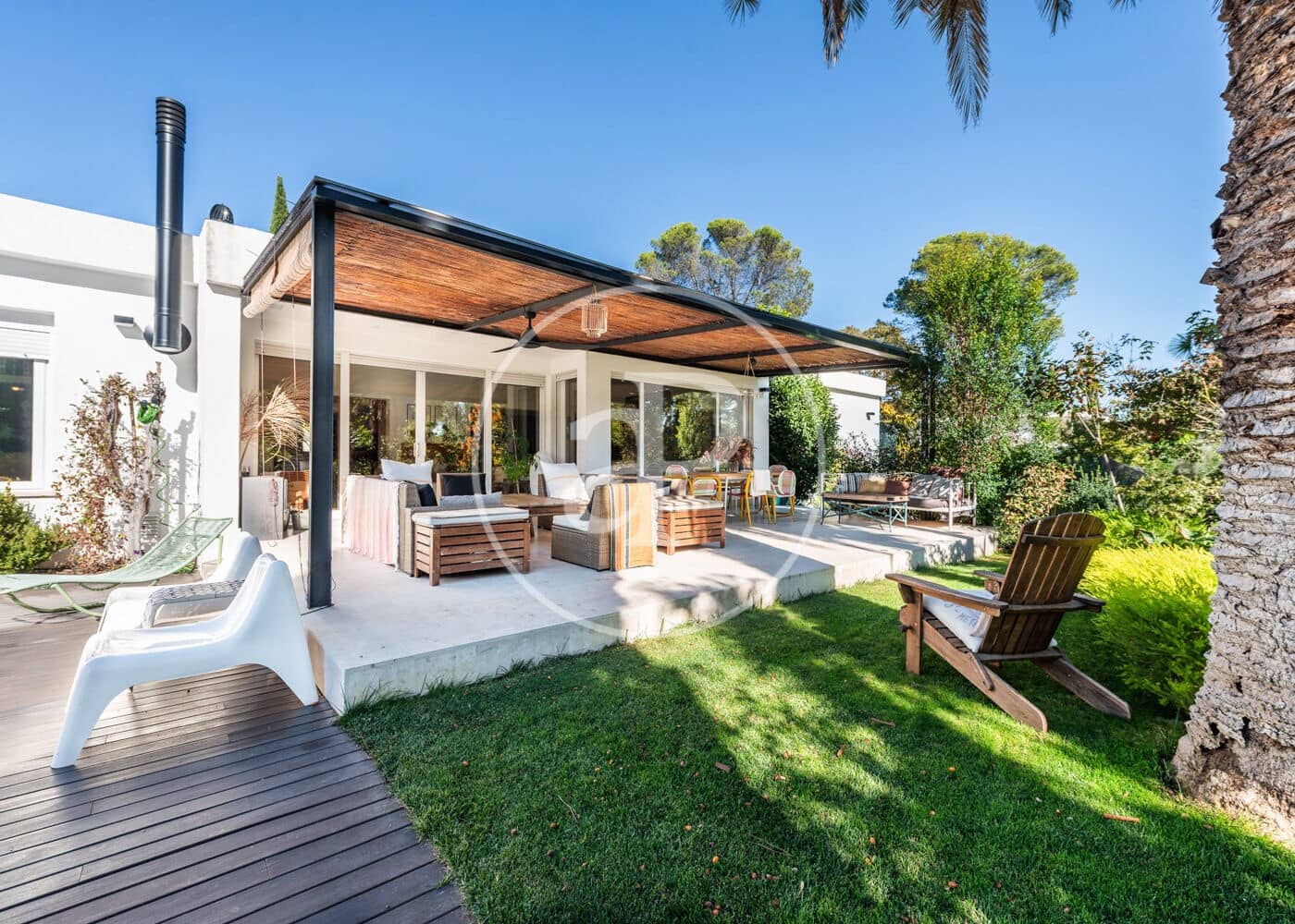 7 Zimmer Villa zu verkaufen in Pozuelo de Alarcon mit Pool - 4.975.000 € (Ref: 9815857)