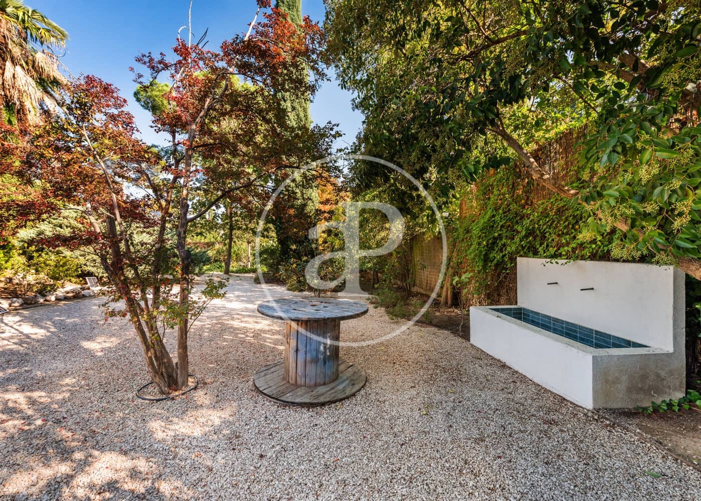 7 Zimmer Villa zu verkaufen in Pozuelo de Alarcon mit Pool - 4.975.000 € (Ref: 9815857)