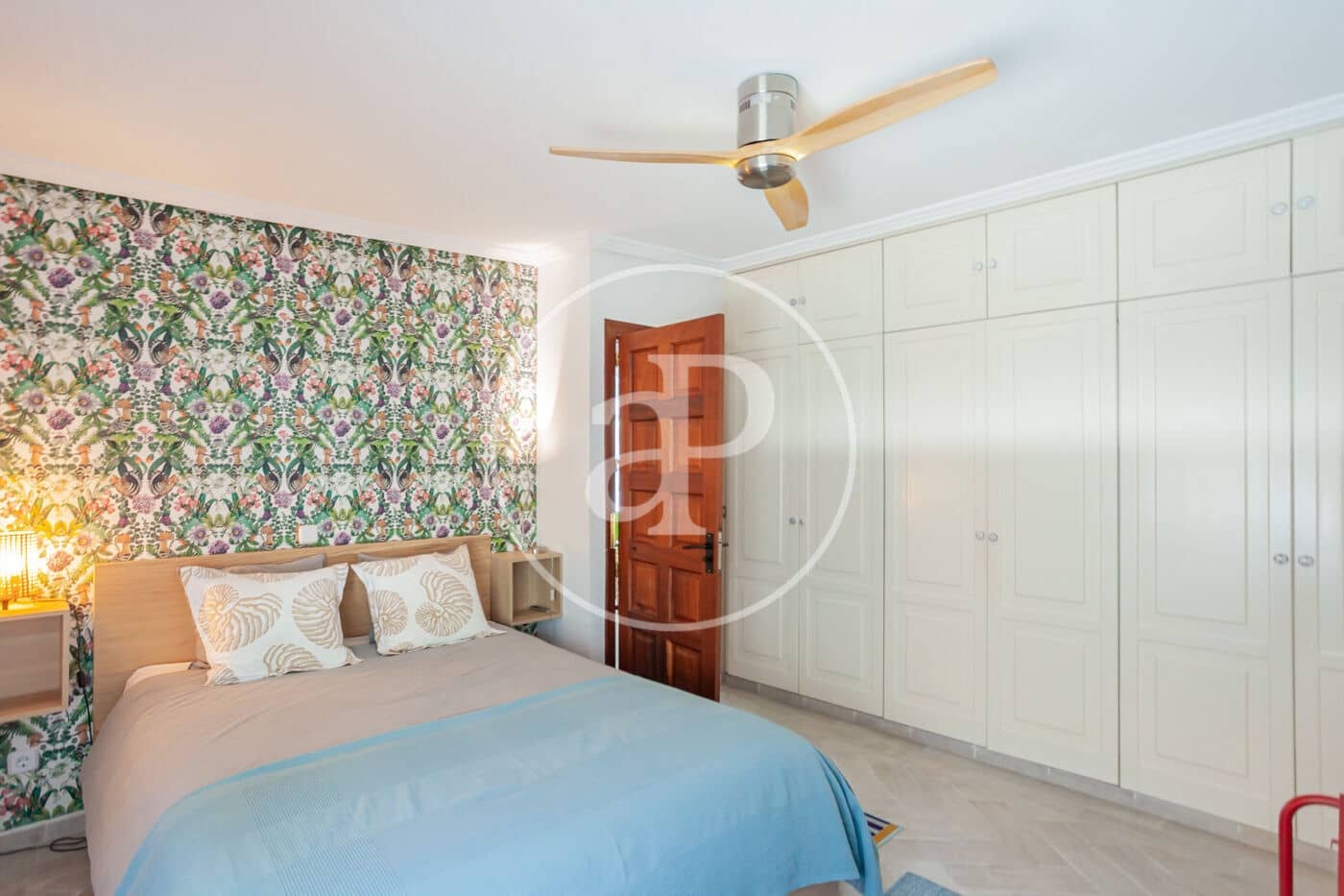 7 bedroom Villa for sale in Pozuelo de Alarcon with pool - € 4,975,000 (Ref: 9815857)