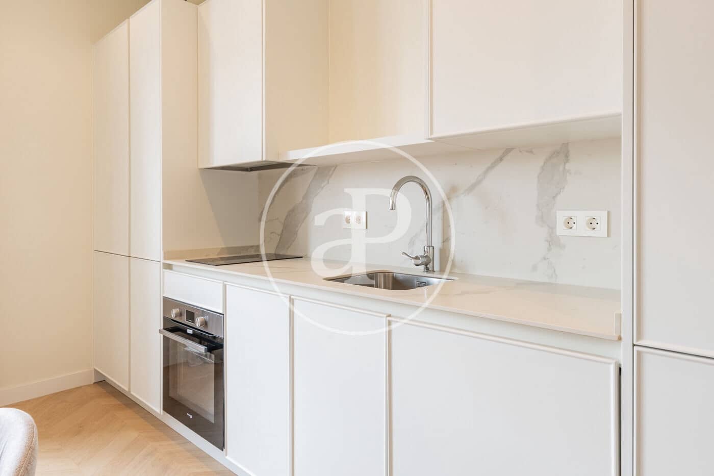 2 quarto Apartamento para arrendar em Madrid cidade - 3 100 € (Ref: 9815859)
