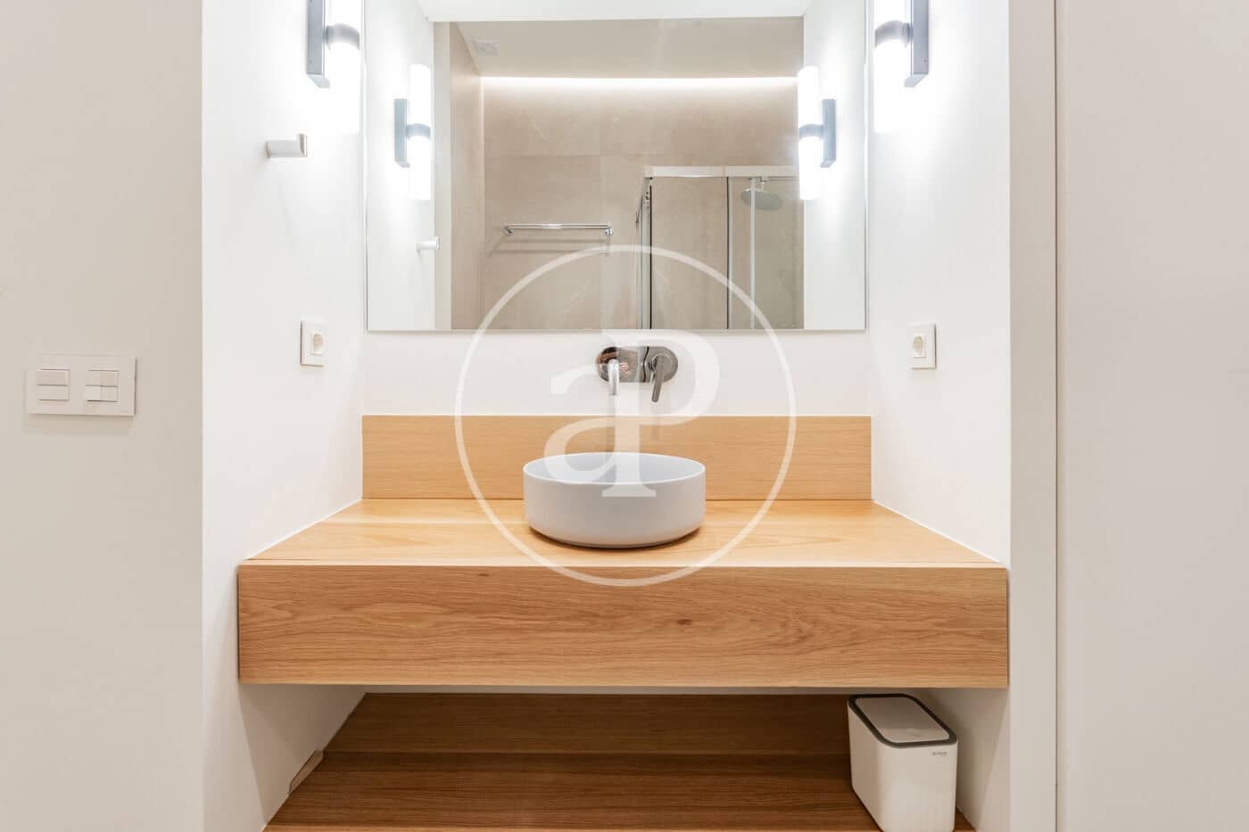 2 quarto Apartamento para arrendar em Madrid cidade - 3 100 € (Ref: 9815859)