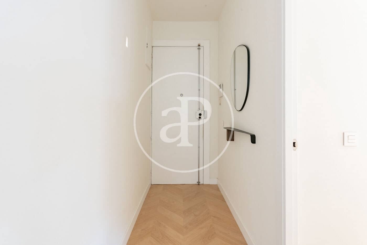 2 quarto Apartamento para arrendar em Madrid cidade - 3 100 € (Ref: 9815859)