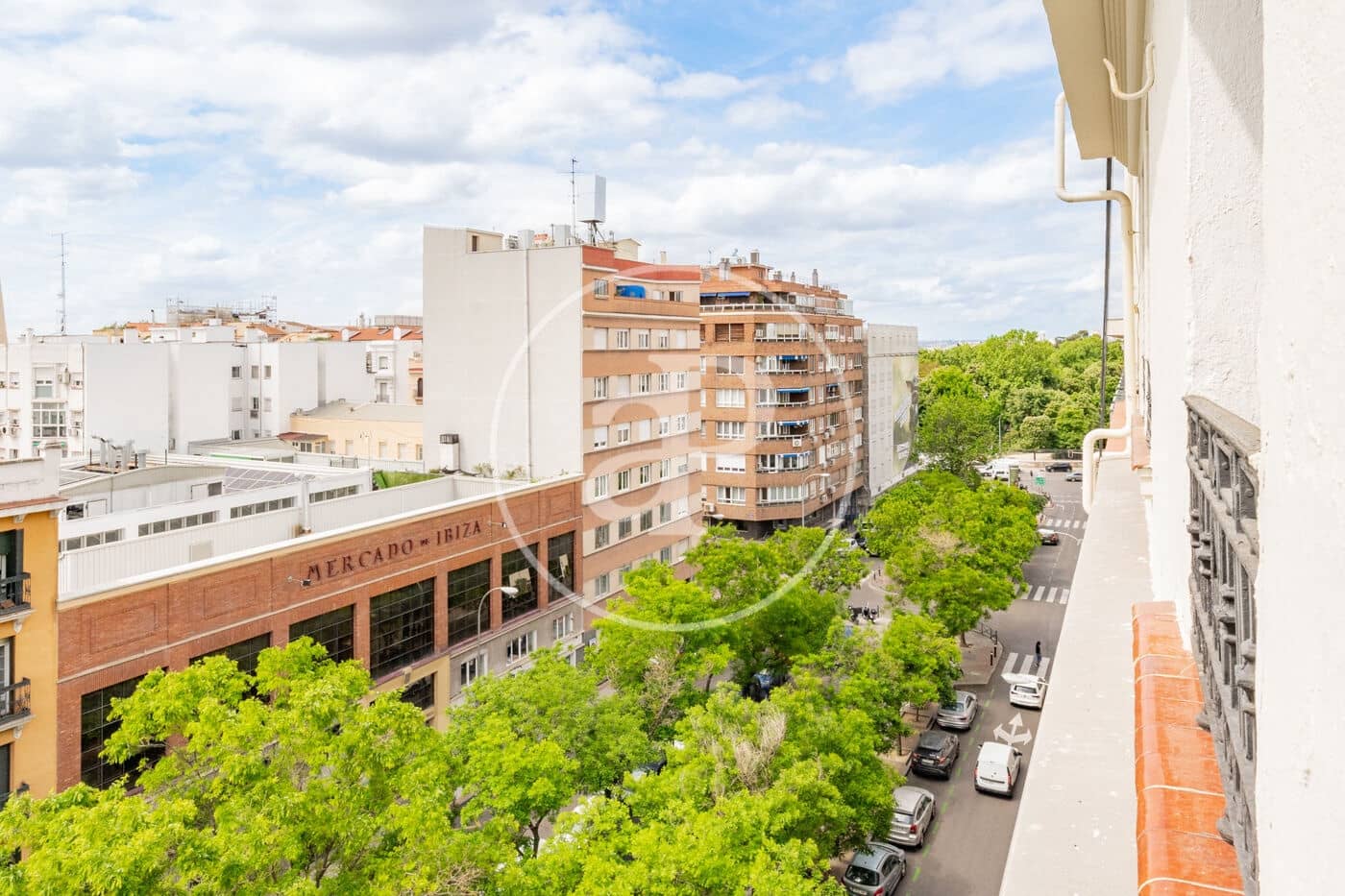 2 quarto Apartamento para arrendar em Madrid cidade - 3 100 € (Ref: 9815859)