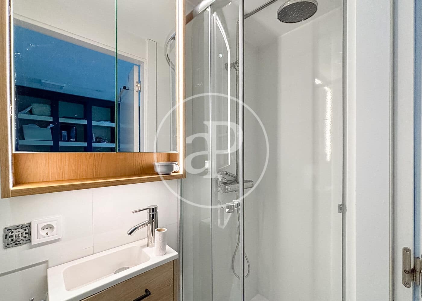 5 Zimmer Villa zu verkaufen in Madrid Stadt - 550.000 € (Ref: 9815860)