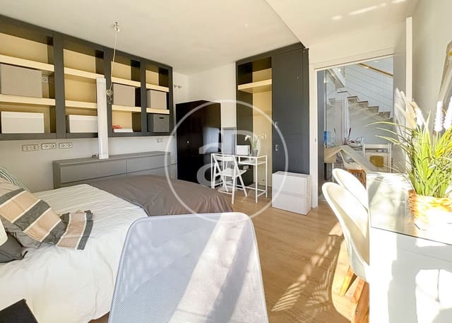 5 Zimmer Villa zu verkaufen in Canillejas, Madrid Stadt - 550.000 € (Ref: 9815860)