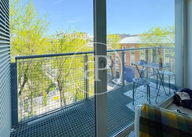 5 Zimmer Villa zu verkaufen in Canillejas, Madrid Stadt - 550.000 € (Ref: 9815860)