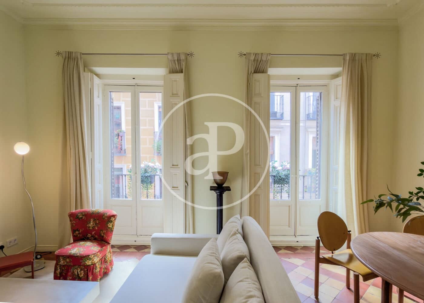 2 sovrum Lägenhet att hyra i Madrid stad - 2 300 € (Ref: 9818239)