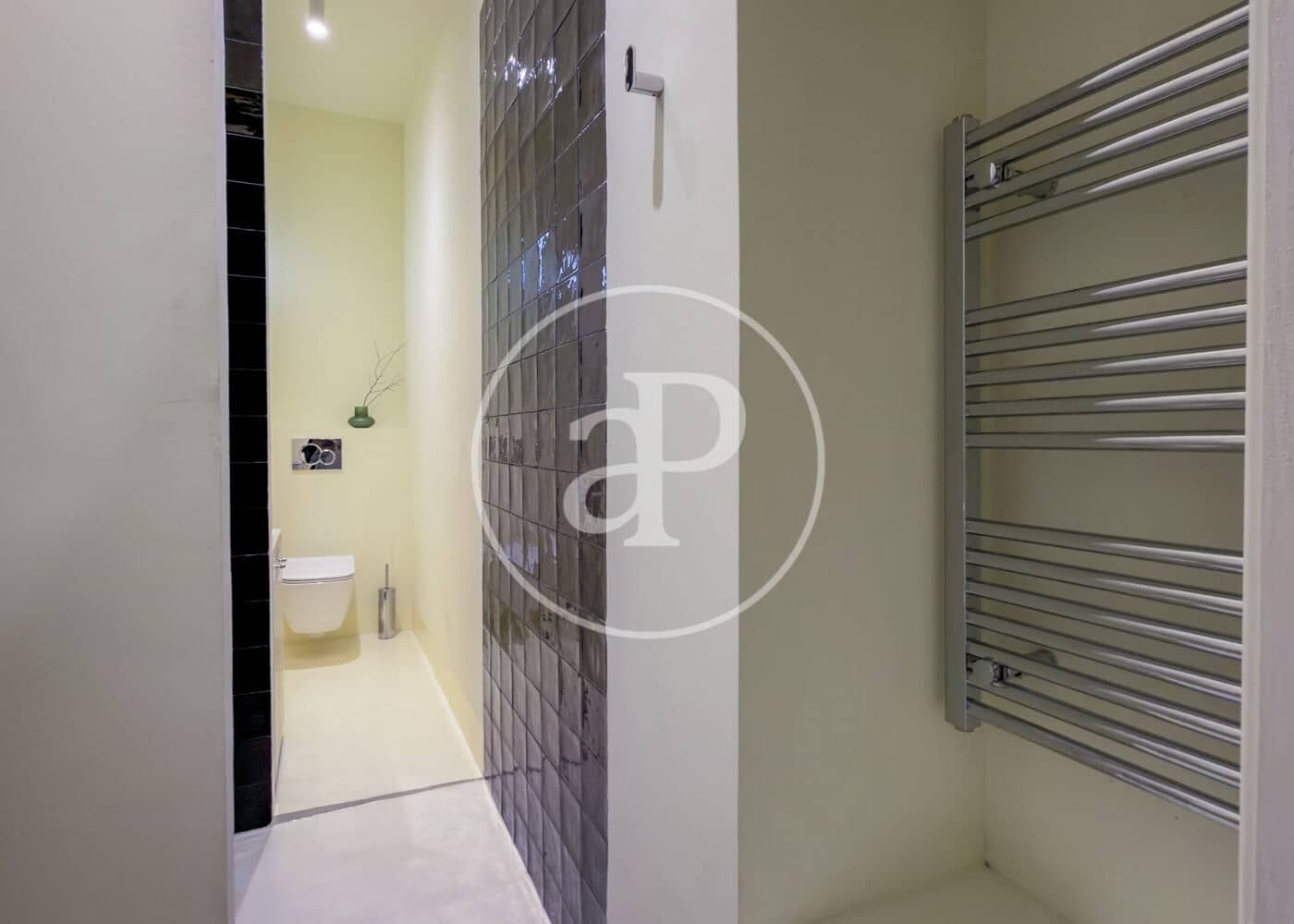 2 sovrum Lägenhet att hyra i Madrid stad - 2 300 € (Ref: 9818239)
