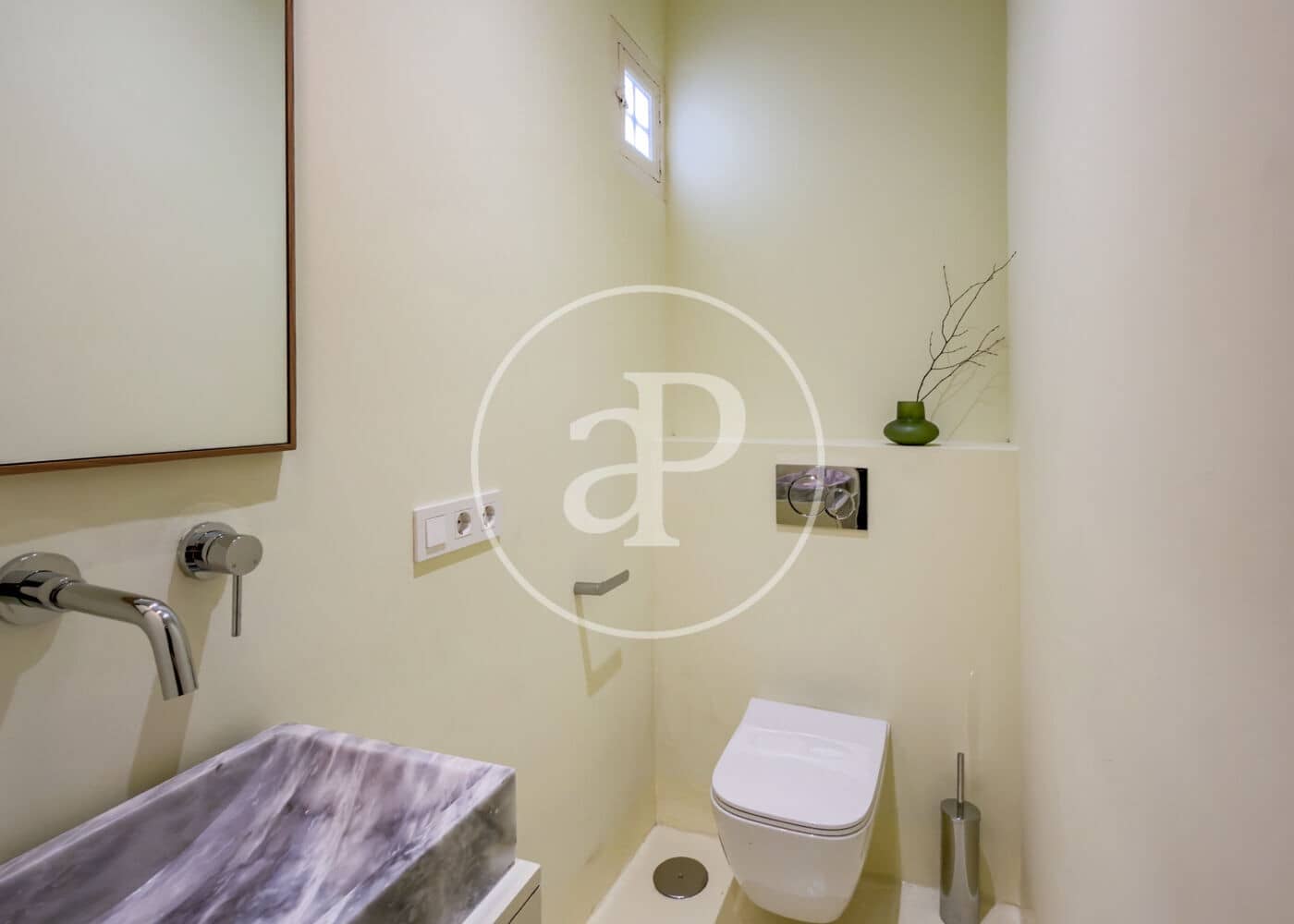 2 sovrum Lägenhet att hyra i Madrid stad - 2 300 € (Ref: 9818239)