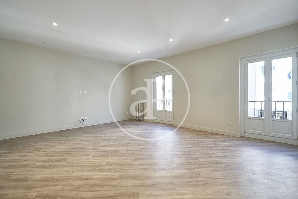 2 makuuhuone Huoneisto vuokrattavana paikassa Madrid kaupunki - 3 500 € (Ref: 9818241)