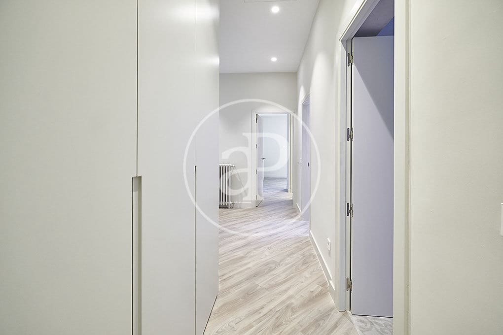 2 makuuhuone Huoneisto vuokrattavana paikassa Madrid kaupunki - 3 500 € (Ref: 9818241)