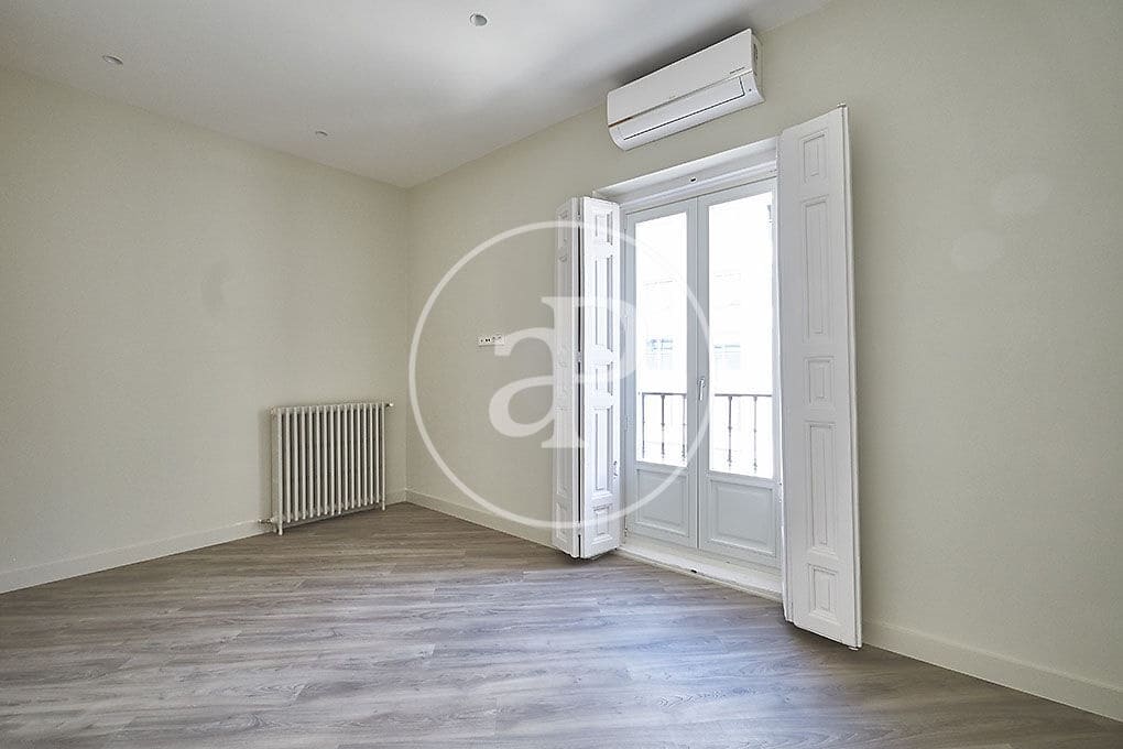 2 makuuhuone Huoneisto vuokrattavana paikassa Madrid kaupunki - 3 500 € (Ref: 9818241)