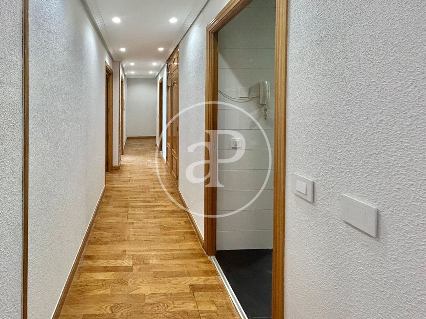 4 Zimmer Apartment zu verkaufen in Madrid Stadt - 980.000 € (Ref: 9818244)