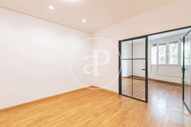 4 makuuhuone Huoneisto myytävänä paikassa Cuatro Caminos, Madrid kaupunki - 980 000 € (Ref: 9818244)