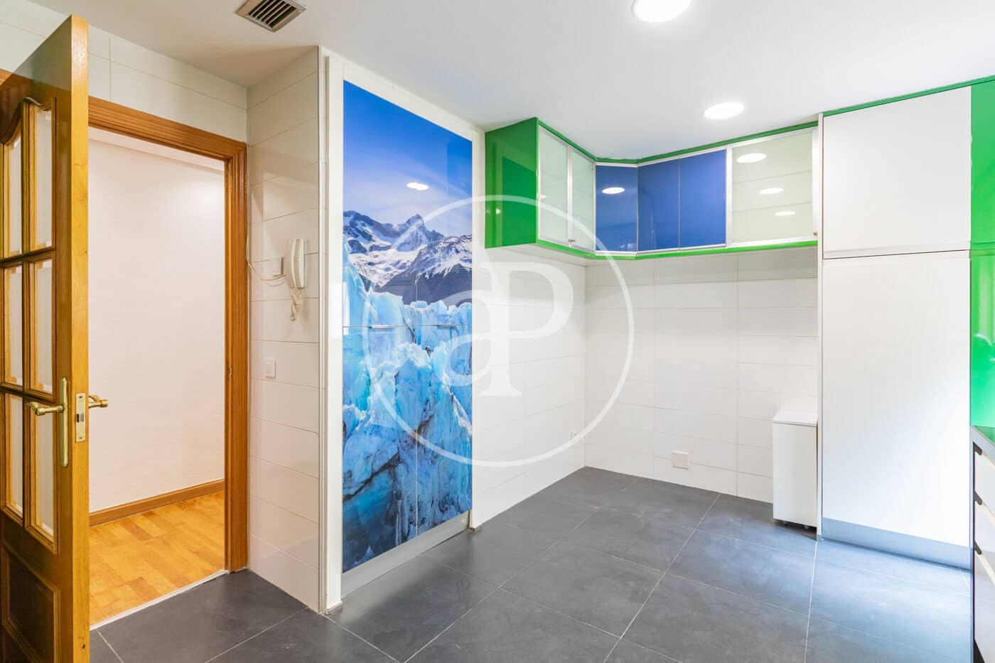 5 bedroom Apartment for sale in Madrid city - € 980,000 (Ref: 9818244)