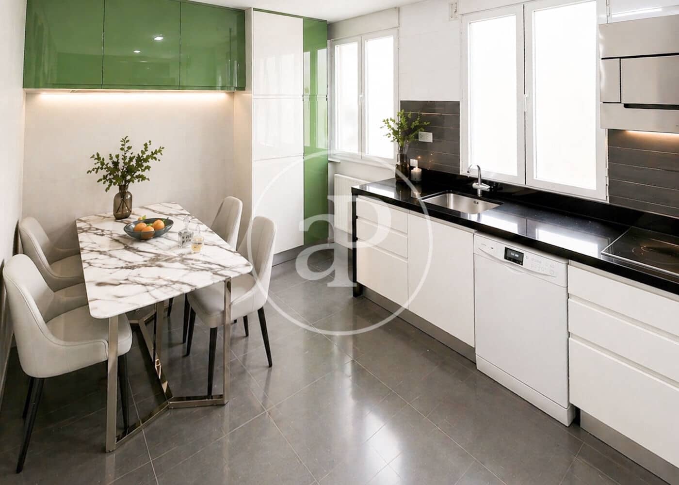 5 bedroom Apartment for sale in Madrid city - € 980,000 (Ref: 9818244)