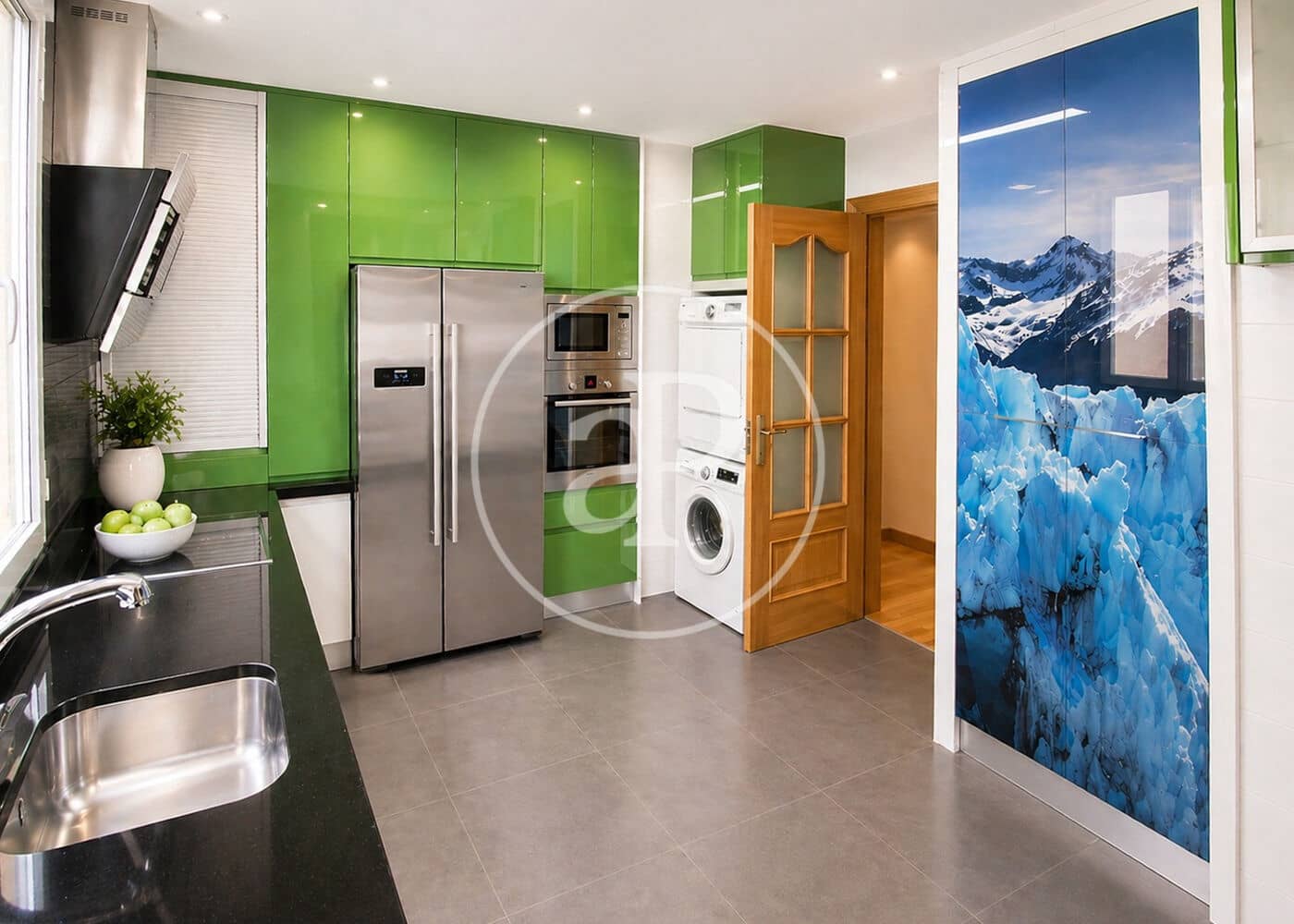5 bedroom Apartment for sale in Madrid city - € 980,000 (Ref: 9818244)