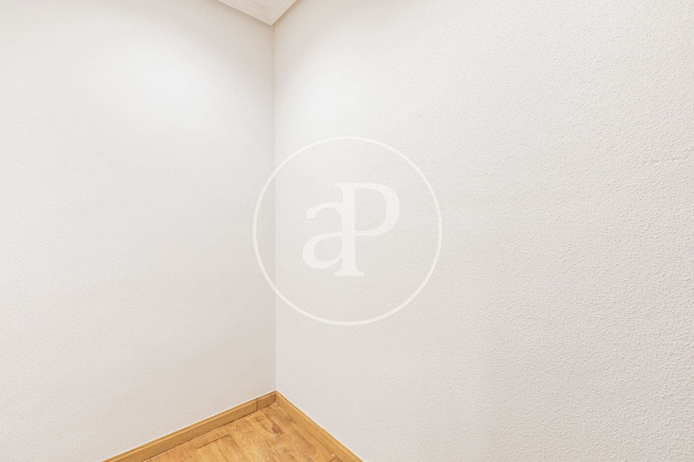 5 bedroom Apartment for sale in Madrid city - € 980,000 (Ref: 9818244)