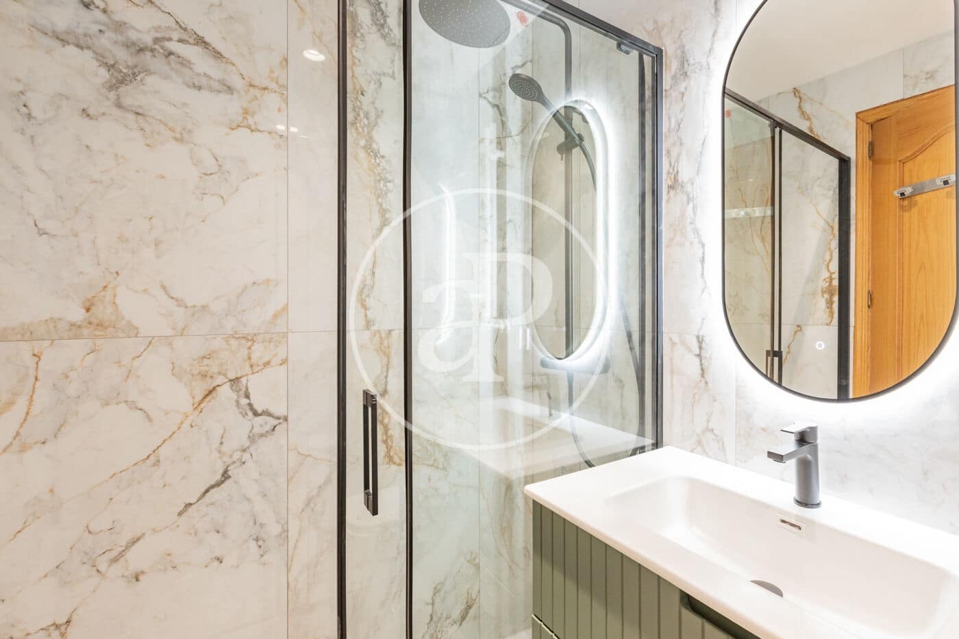 5 bedroom Apartment for sale in Madrid city - € 980,000 (Ref: 9818244)