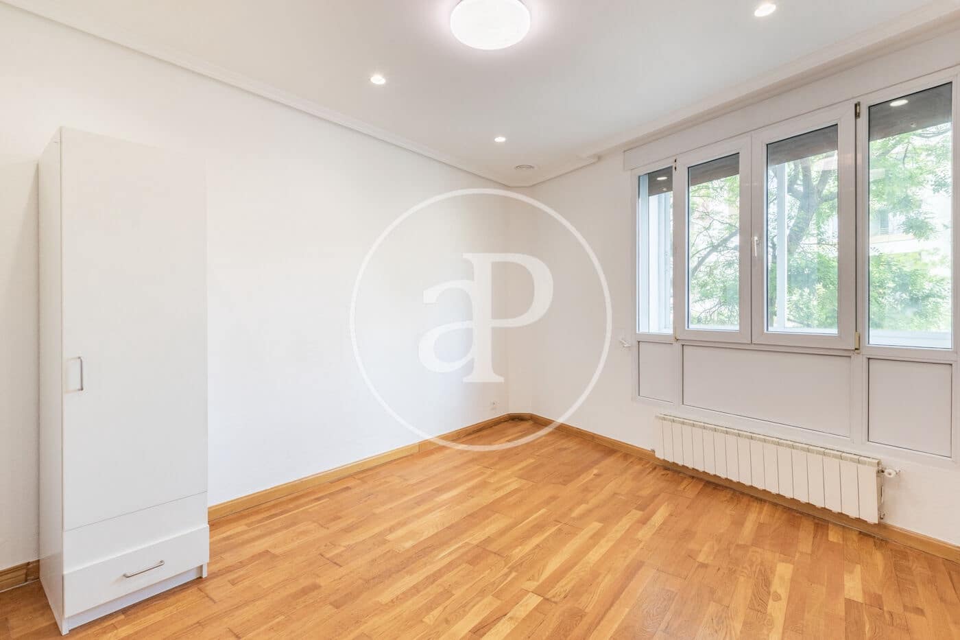 5 bedroom Apartment for sale in Madrid city - € 980,000 (Ref: 9818244)