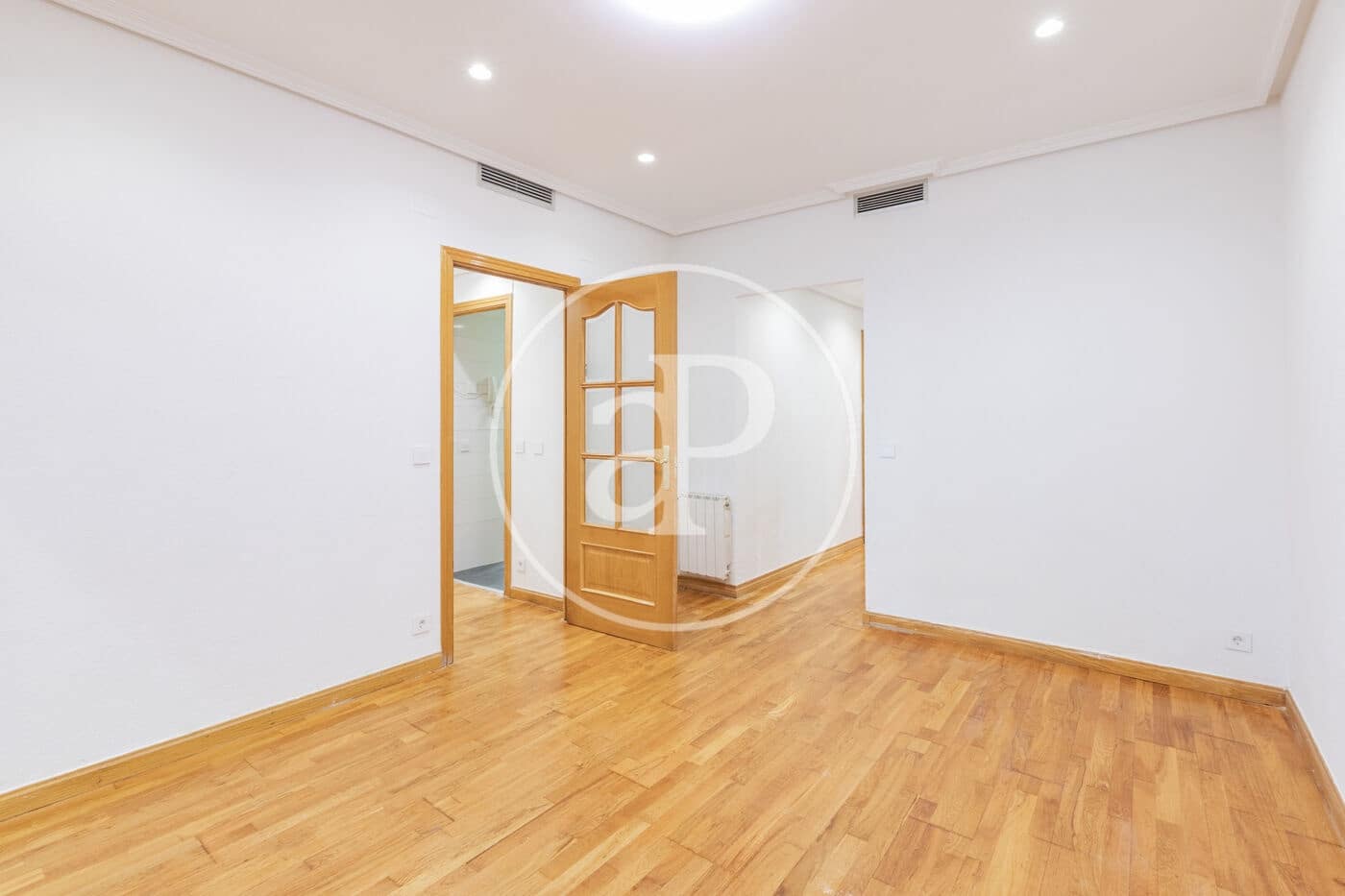 5 bedroom Apartment for sale in Madrid city - € 980,000 (Ref: 9818244)