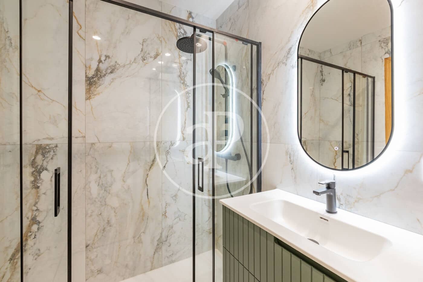 5 bedroom Apartment for sale in Madrid city - € 980,000 (Ref: 9818244)