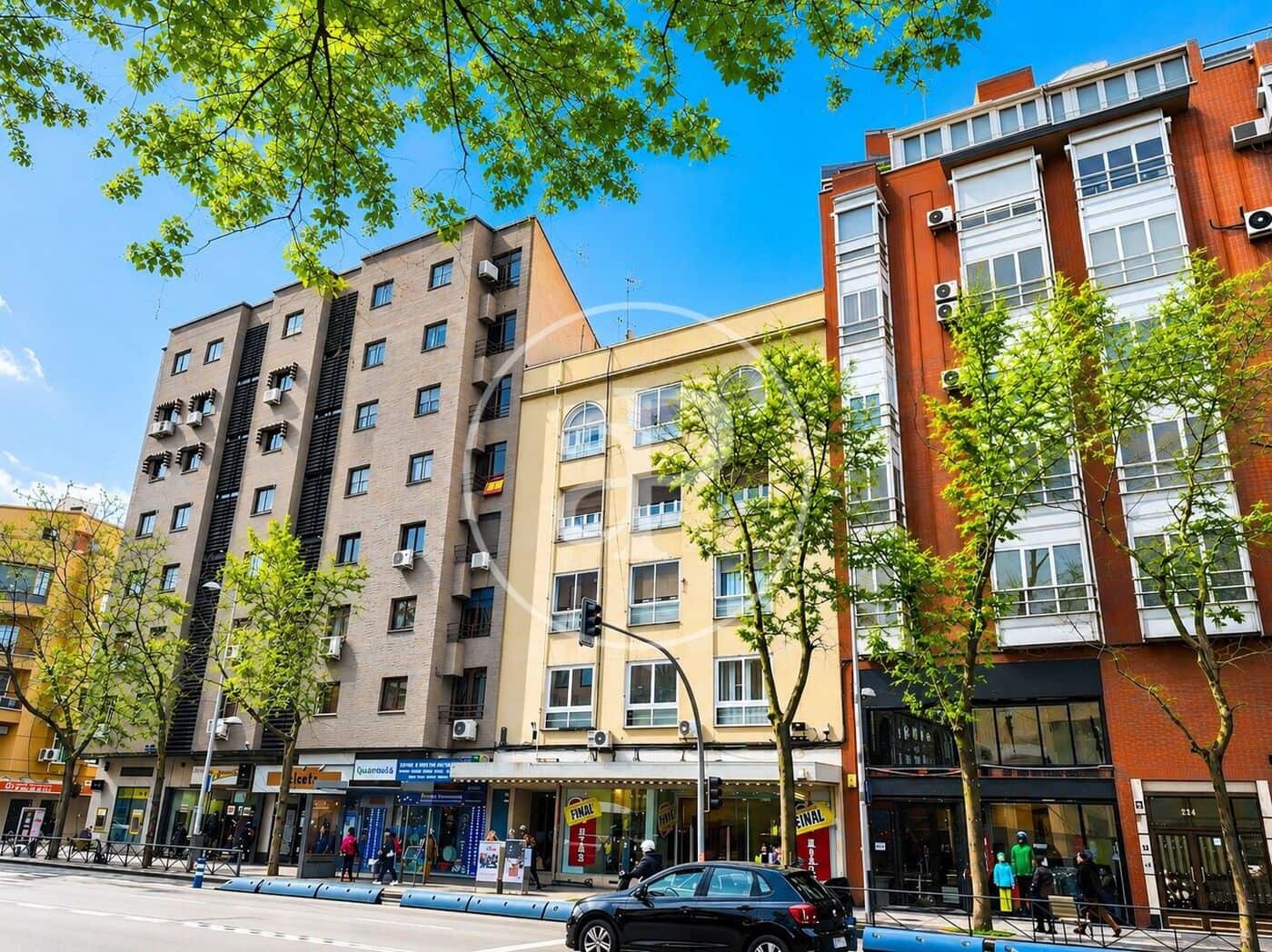 4 sovrum Lägenhet till salu i Madrid stad - 885 000 € (Ref: 9818244)