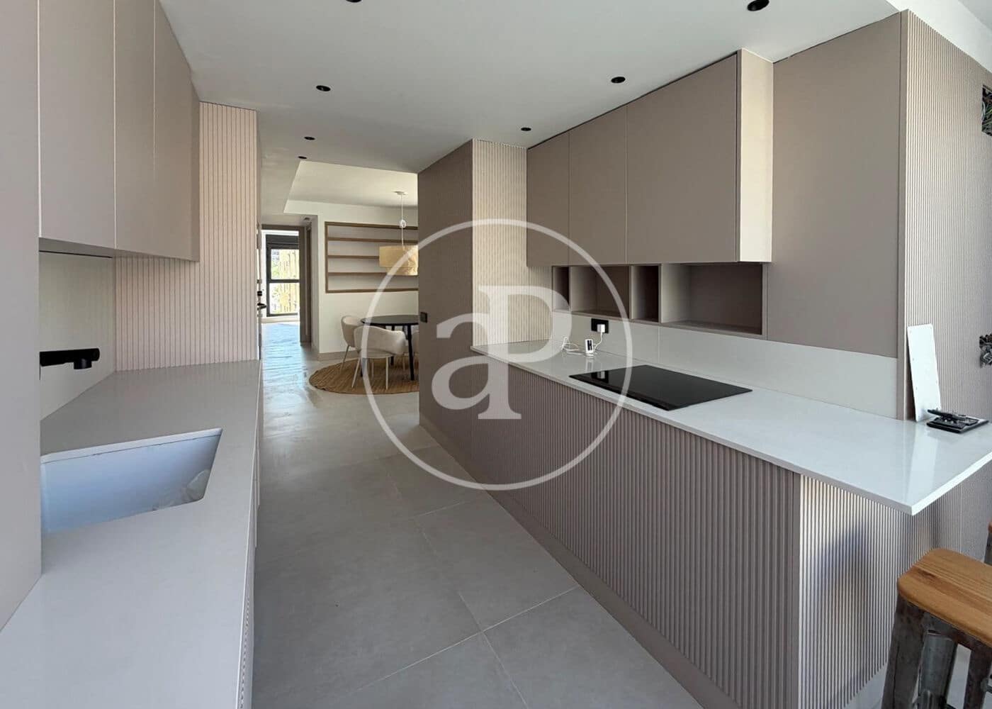 3 sypialnia Apartament na sprzedaż w Miasto Madryt - 1 280 000 € (Ref: 9820529)