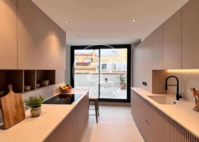 3 sypialnia Apartament na sprzedaż w Fuente del Berro, Miasto Madryt - 1 280 000 € (Ref: 9820529)