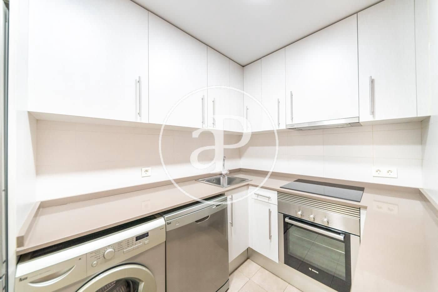 1 bedroom Apartment for rent in Madrid city - € 1,750 (Ref: 9822938)
