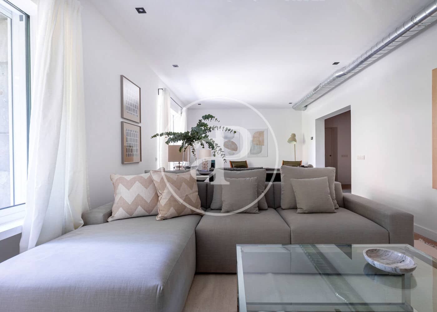 Apartamento de 5 habitaciones en Madrid ciudad en alquiler - 14.000 € (Ref: 9822940)