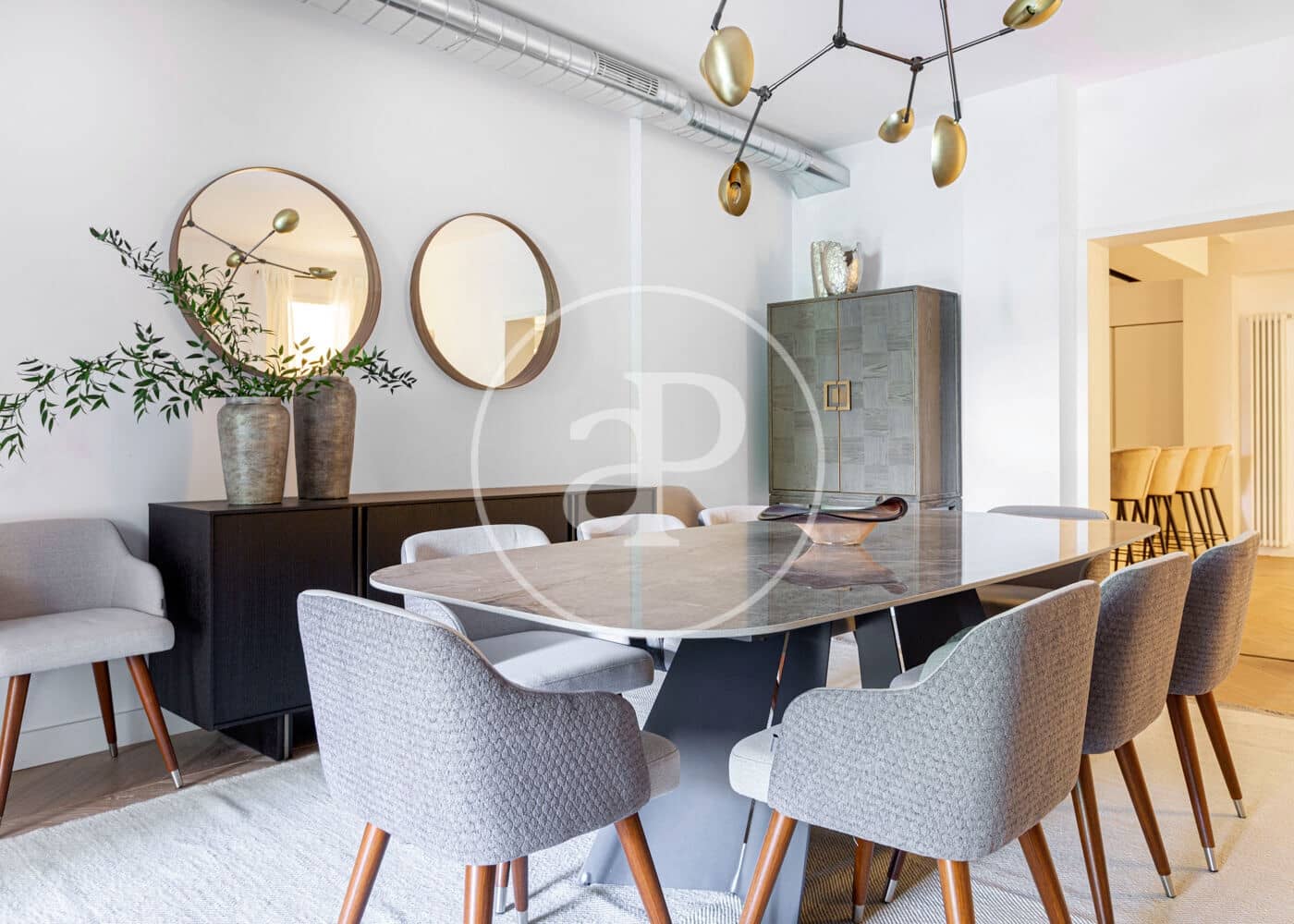 Apartamento de 5 habitaciones en Madrid ciudad en alquiler - 14.000 € (Ref: 9822940)