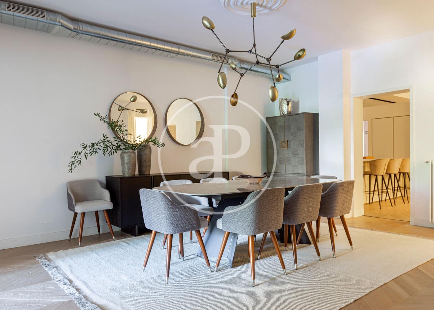 Apartamento de 5 habitaciones en Madrid ciudad en alquiler - 14.000 € (Ref: 9822940)