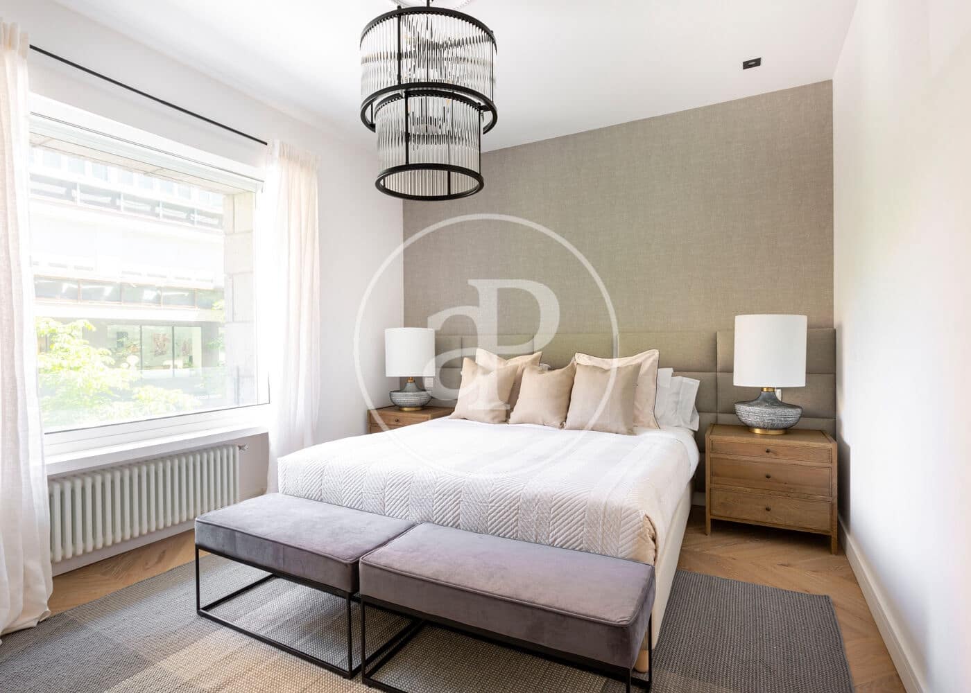 Apartamento de 5 habitaciones en Madrid ciudad en alquiler - 14.000 € (Ref: 9822940)
