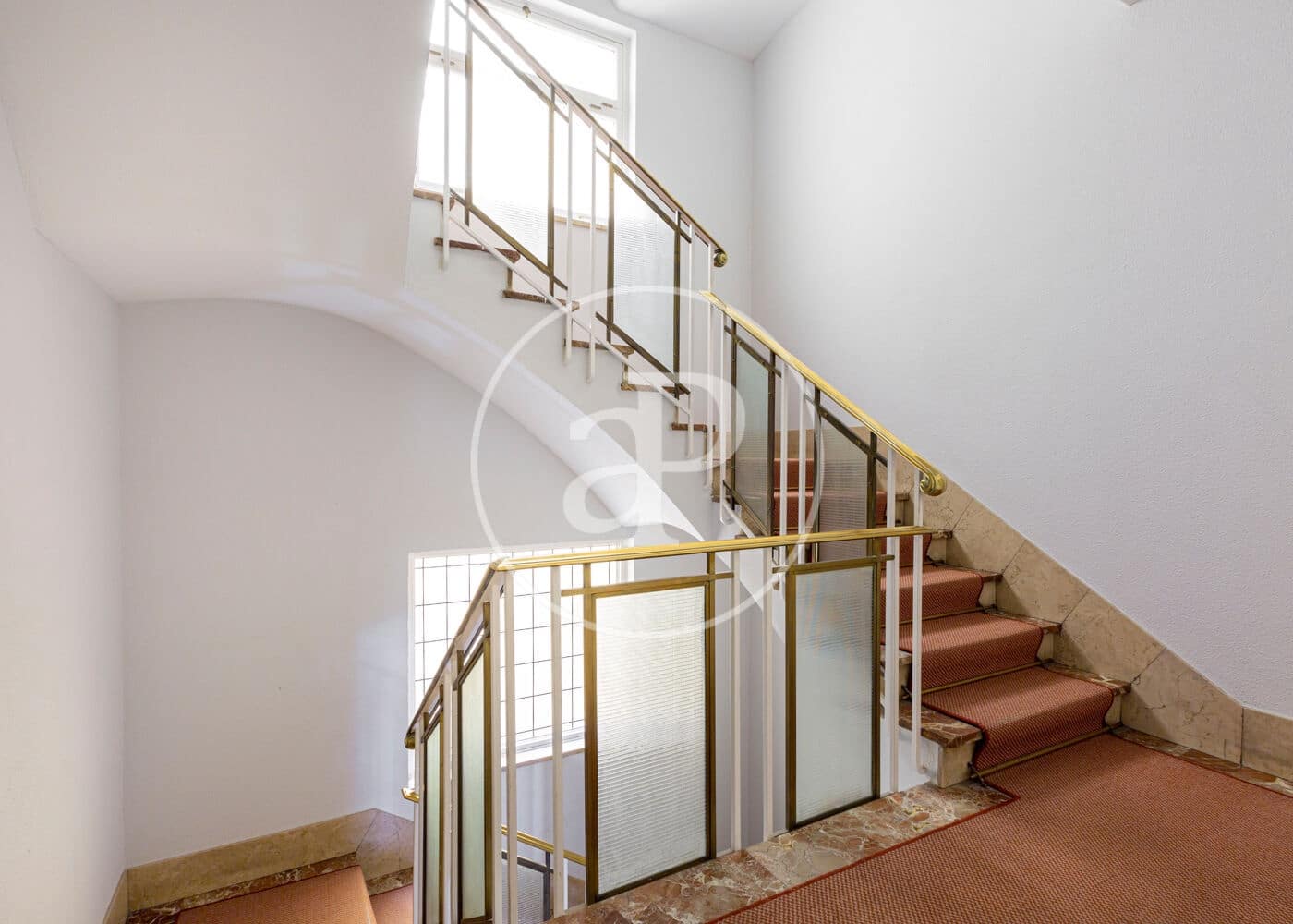 Apartamento de 5 habitaciones en Madrid ciudad en alquiler - 14.000 € (Ref: 9822940)