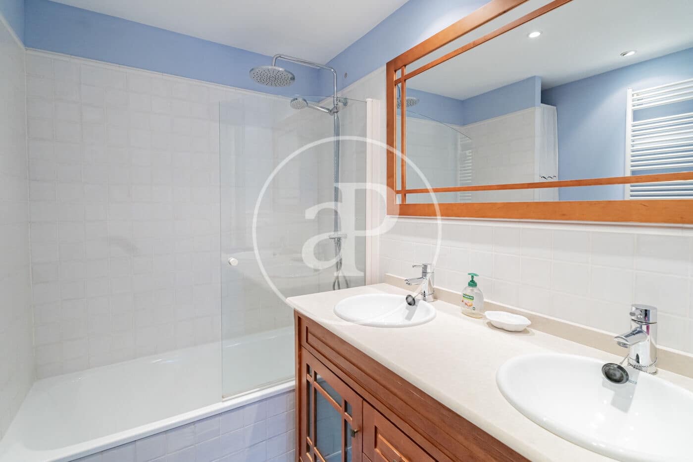 Appartement de 3 chambres à louer à Madrid ville - 2 800 € (Ref: 9822942)