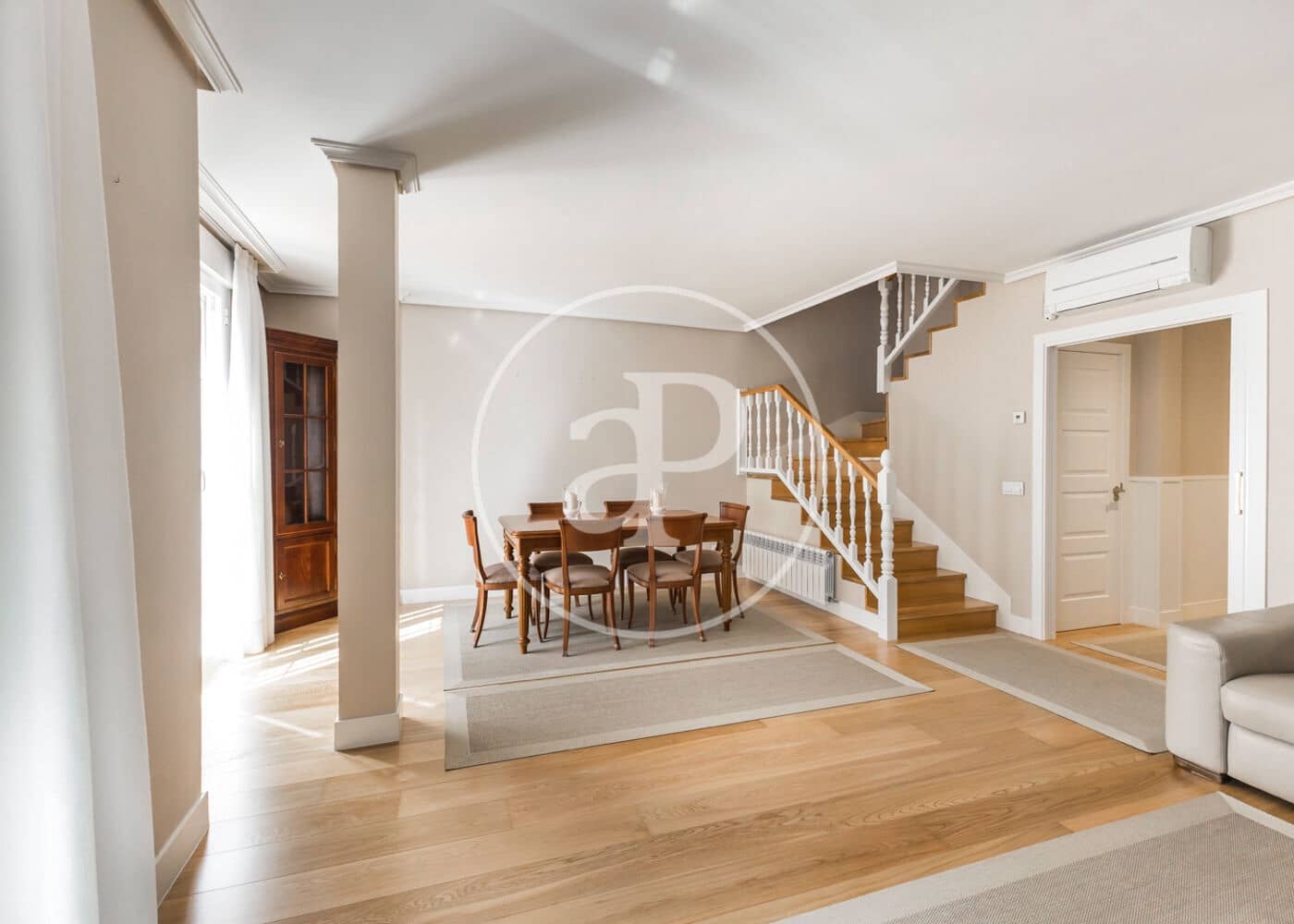 4 camera da letto Villa in vendita in Madrid citta - 1.300.000 € (Rif: 9825262)
