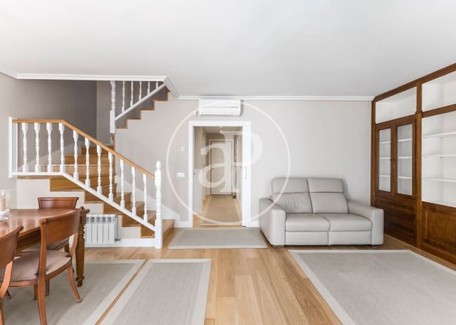 4 camera da letto Villa in vendita in San Juan Bautista, Madrid città - 1.300.000 € (Rif: 9825262)