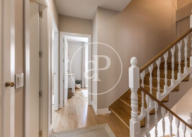 4 camera da letto Villa in vendita in San Juan Bautista, Madrid città - 1.300.000 € (Rif: 9825262)