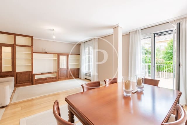 4 soveværelse Villa til salg i San Juan Bautista, Madrid by - € 1.300.000 (Ref: 9825262)