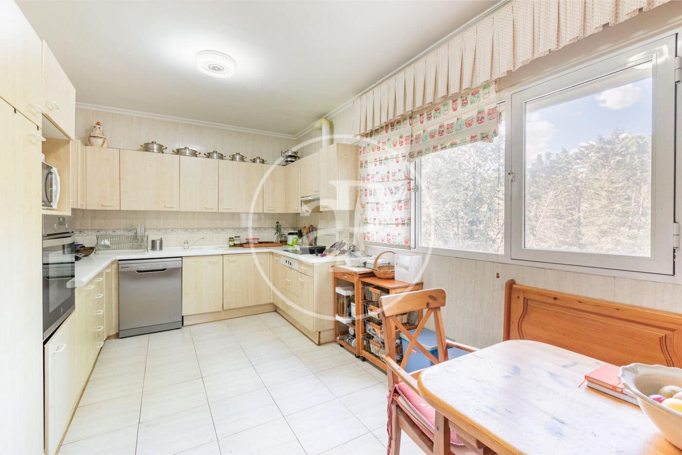 7 soveværelse Villa til salg i Las Rozas de Madrid med swimmingpool - € 1.400.000 (Ref: 9825264)