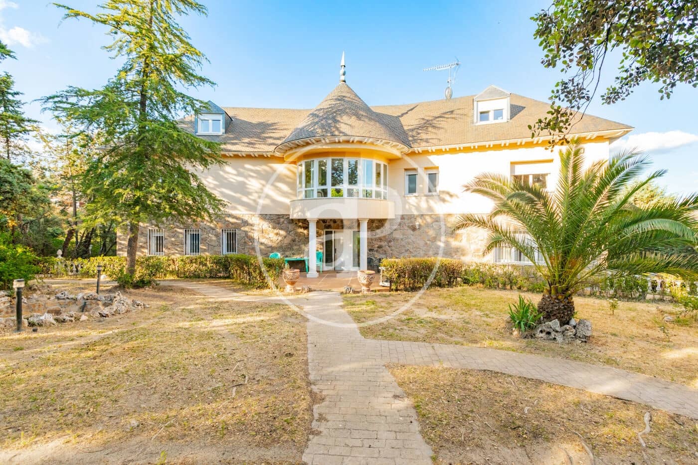 7 soveværelse Villa til salg i Las Rozas de Madrid med swimmingpool - € 1.400.000 (Ref: 9825264)