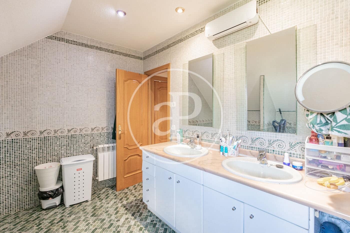 7 soveværelse Villa til salg i Las Rozas de Madrid med swimmingpool - € 1.400.000 (Ref: 9825264)