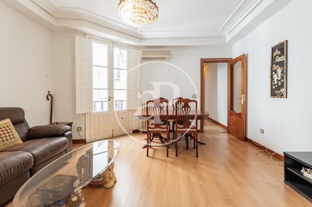 Apartamento de 5 habitaciones en Sol, Madrid ciudad en venta - 1.195.000 € (Ref: 9825265)
