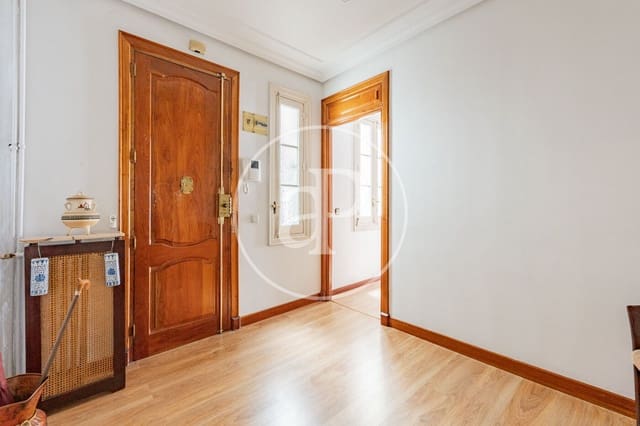 Apartamento de 5 habitaciones en Sol, Madrid ciudad en venta - 1.195.000 € (Ref: 9825265)